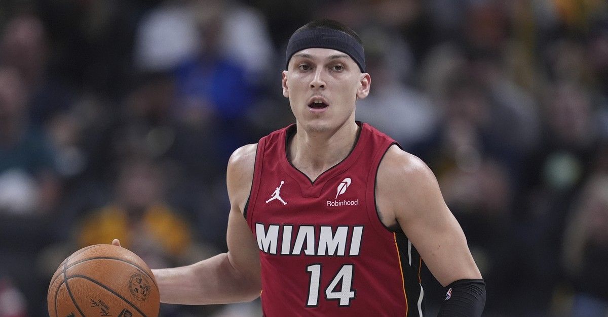 NBA, τα αποτελέσματα της βραδιάς: Οι Χιτ διέσυραν τους Σπερς του Γουεμπανιαμά, πάρτι των Θάντερ με τους Νετς